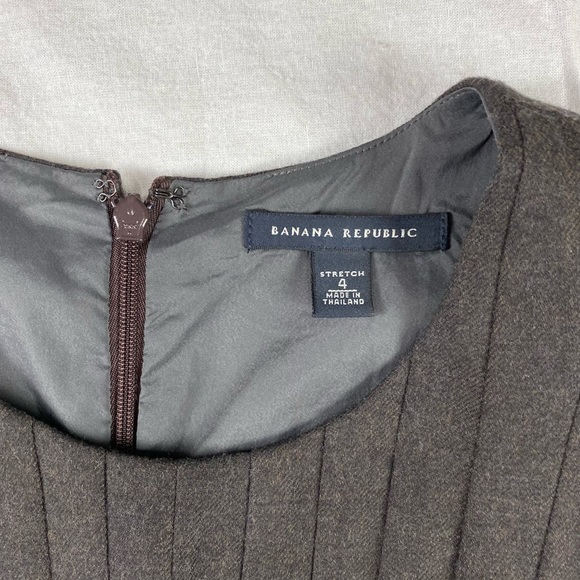 Banana Republic Workwear Dress - Picture 2 of 4